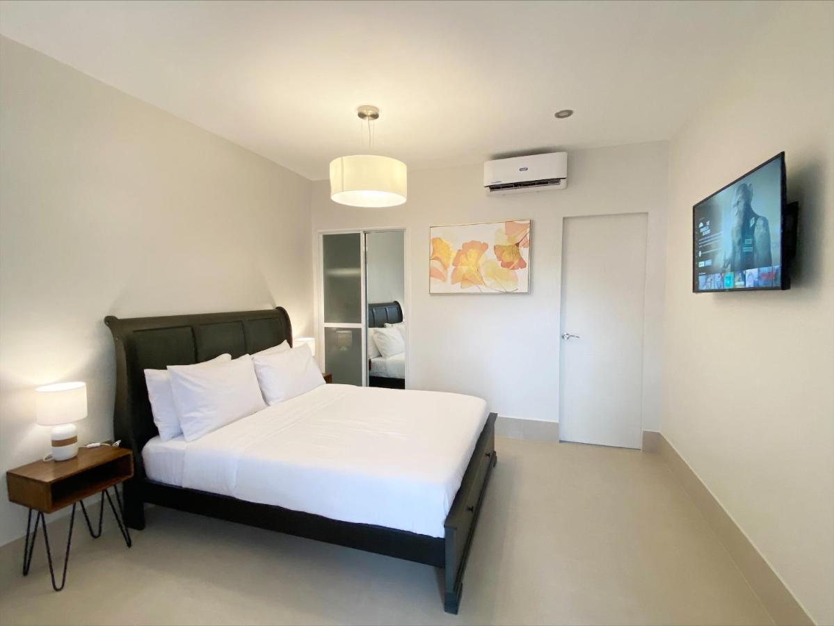 Harman Suites Moalboal Exteriör bild